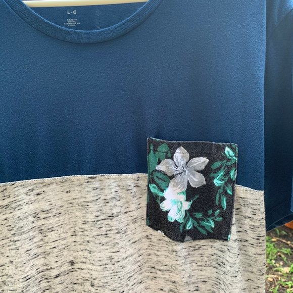 BDG Urban Outfitters Colorblock Tropical Flower T - Picture 2 of 6